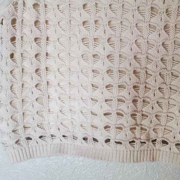 💚5/$25 Freshman 1996 Cream Open Knit Sleeveless Crop Tank Top Size Small - Picture 2 of 5